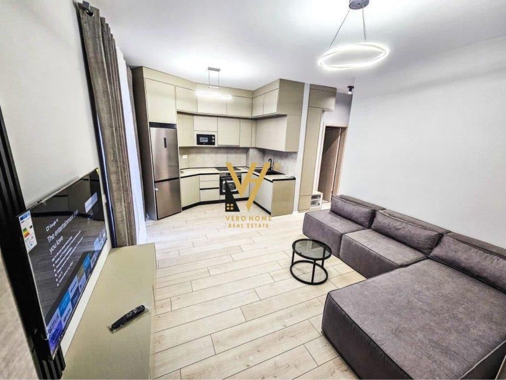 JEPET APARTAMENT 1+1+BLK ME QERA TE UNAZA E RE 59.000 LEKE 2