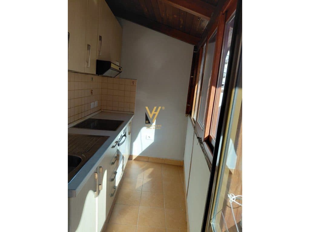 JEPET APARTAMENT 1+1+BLK ME QERA TE RRUGA FORTUZI 500 EURO 3