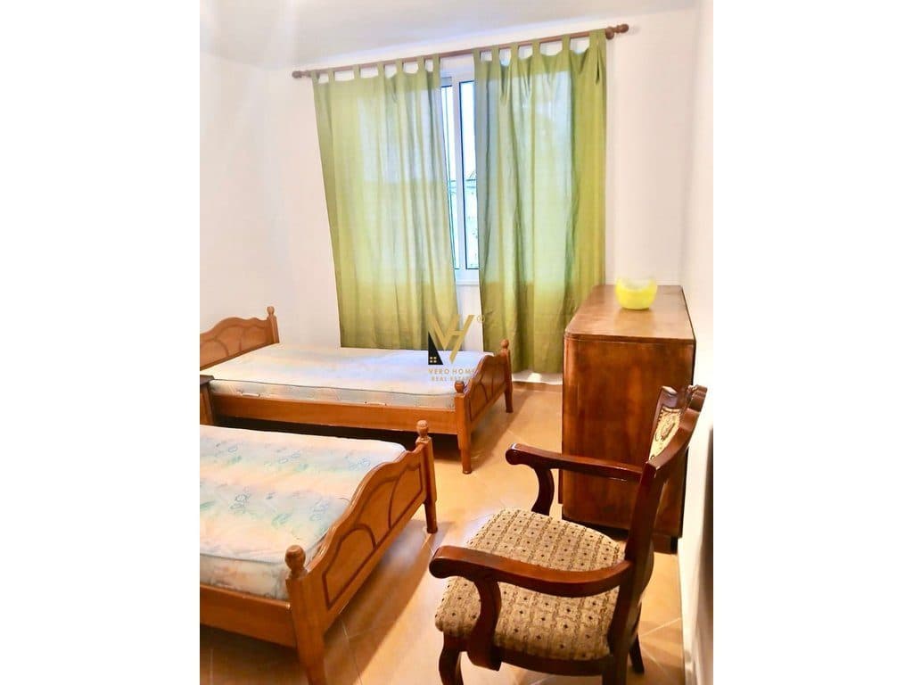 JEPET APARTAMENT 1+1 ME QIRA TE ALI DEMI 42.000 LEKE 4
