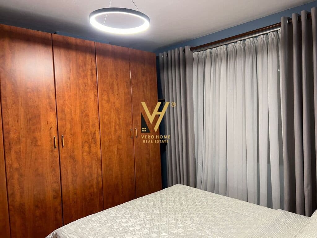 Jepet Apartament 2+1+ballkon me qera te Rruga 5 Maji 70 m2 3