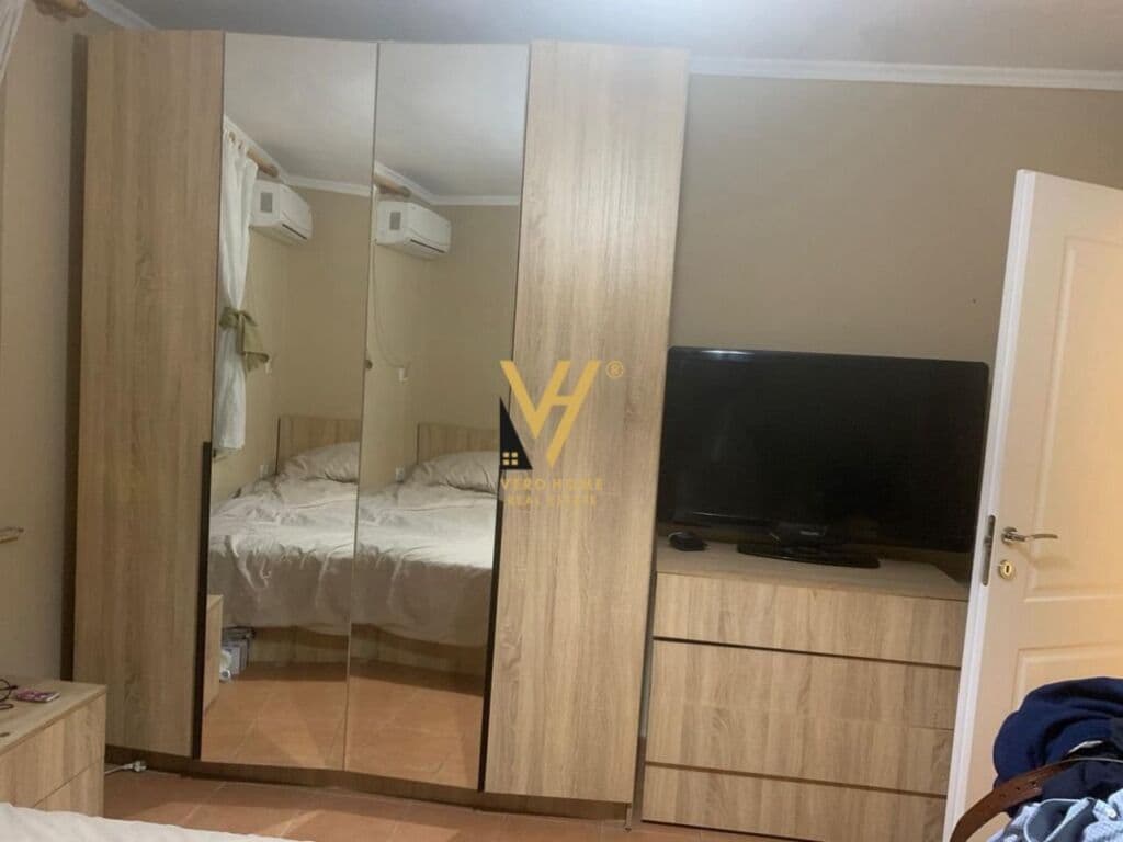 Jepet Apartament 2+1 me qera te Restorant Durresi 70 m2