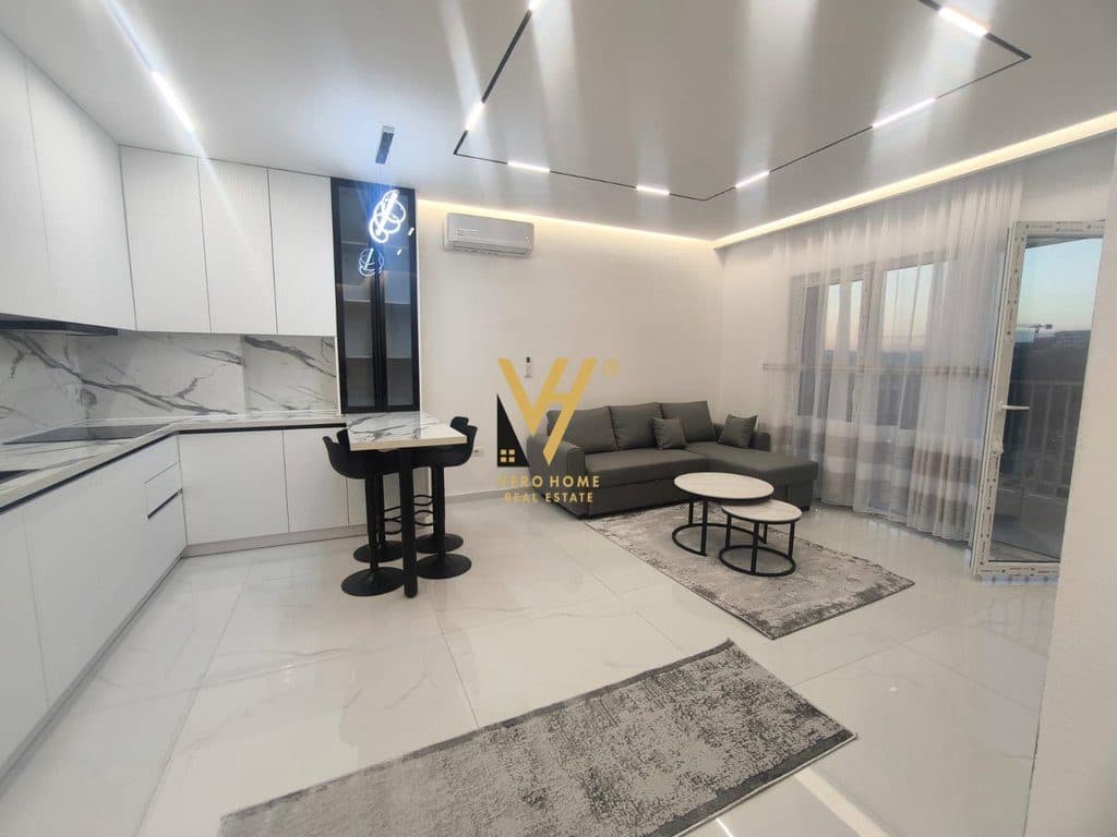 JEPET APARTAMENT 1+1 ME QIRA TE ZOGU I ZI 70.000 LEKE