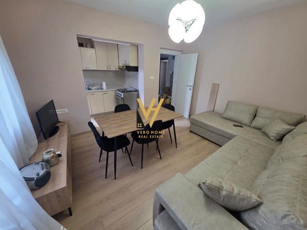 JEPET APARTAMENT 1+1+BLK ME QERA TE MYSLYM SHYRI 59.000 LEKE 2