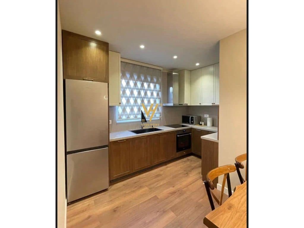 JEPET APARTAMENT 2+1+BLK ME QERA NE SELITE 70.000 LEKE 2
