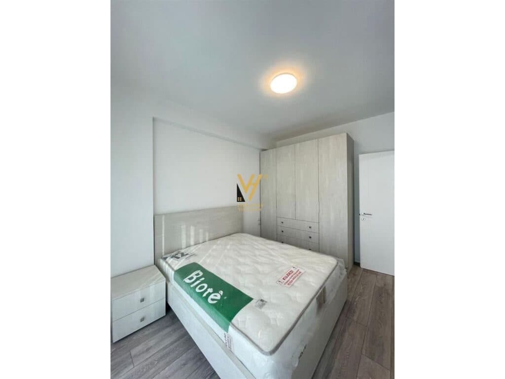 Jepet Apartament 2+1 me qera te Liqeni i Thate 72 m2