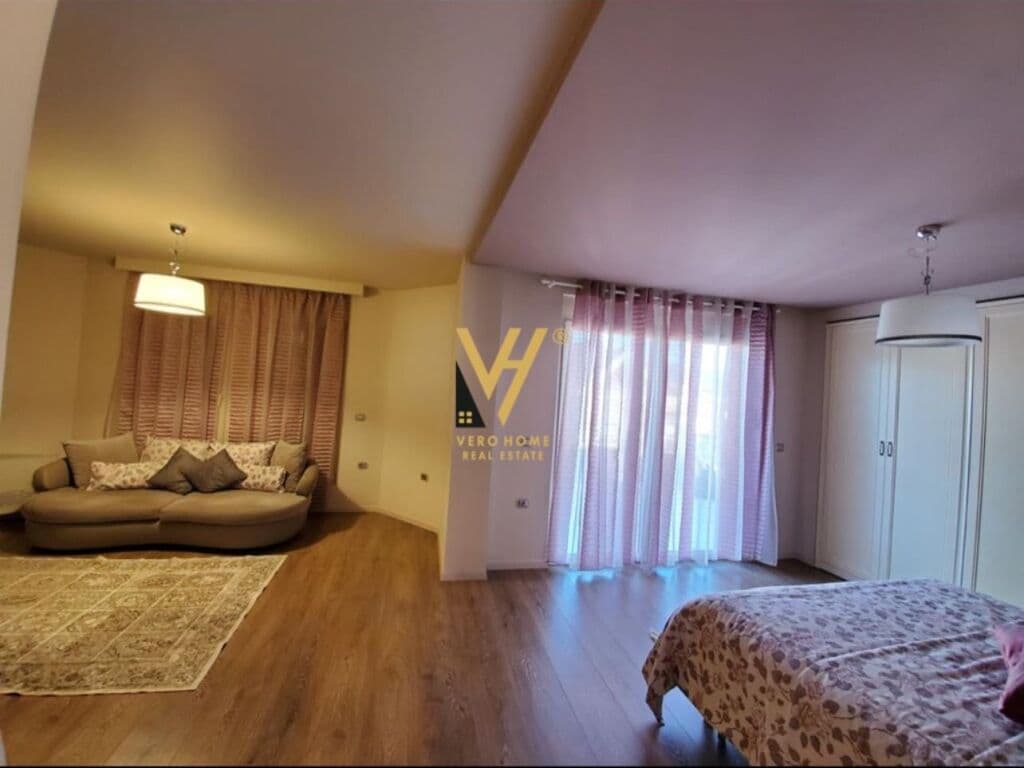 Shitet vile tre kateshe te Rezidenca Akacia Hills, Teg 550 m2 3