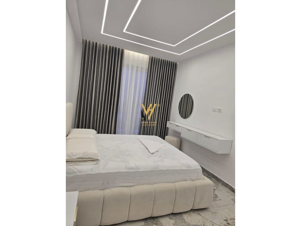 JEPET APARTAMENT 1+1+BLK ME QIRA NE PASKUQAN 50.000 LEKE 3