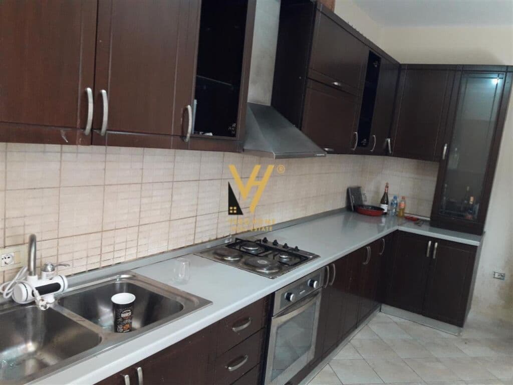 Shitet apartament 2+1+2 ne Yzberisht 123 m2
