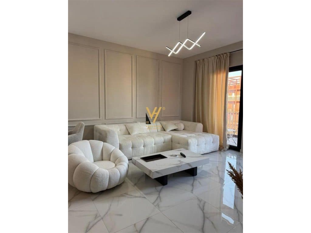 JEPET APARTAMENT 3+1+2+BLK ME QERA TE GARDEN BUILDING 1.900 EURO