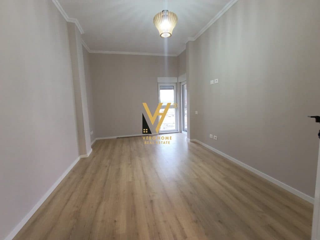 SHITET APARTAMENT 2+1+BLK TE VARRI I BAMIT 198.000 EURO 3