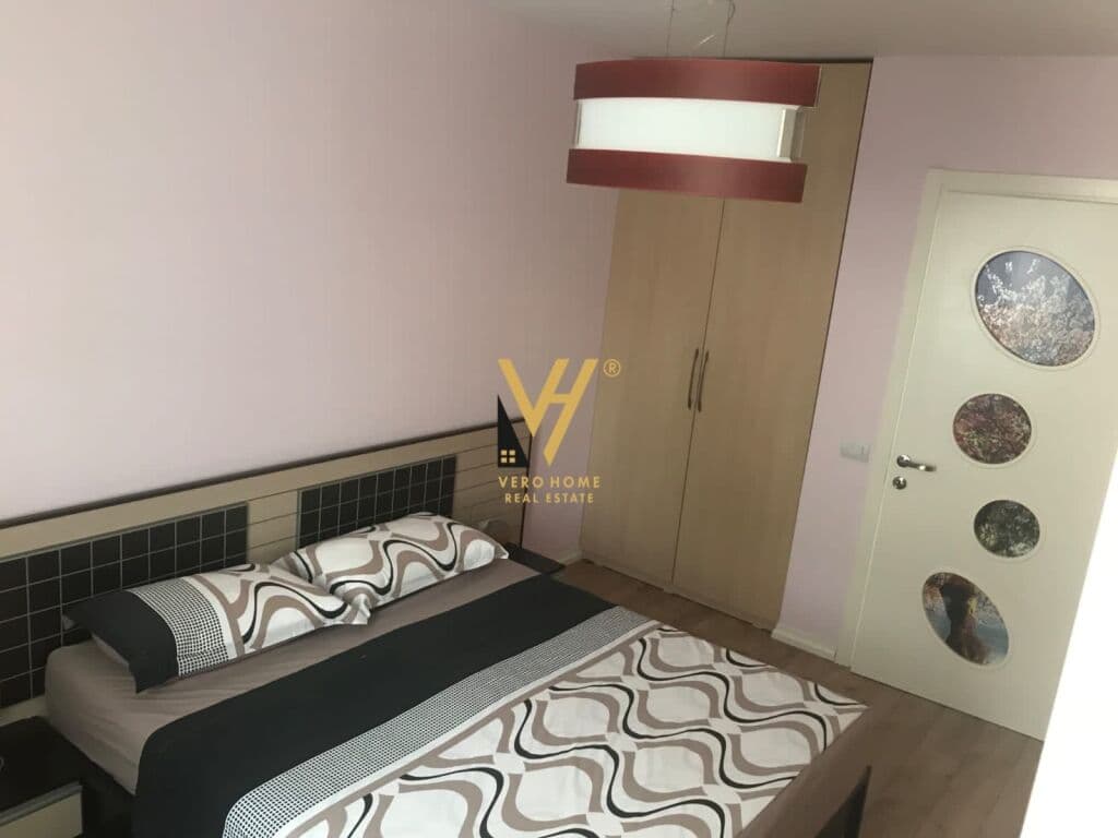 Shitet apartament 2+1+2 te Rruga Ibrahim Rugova, Bllok 155 m2 2
