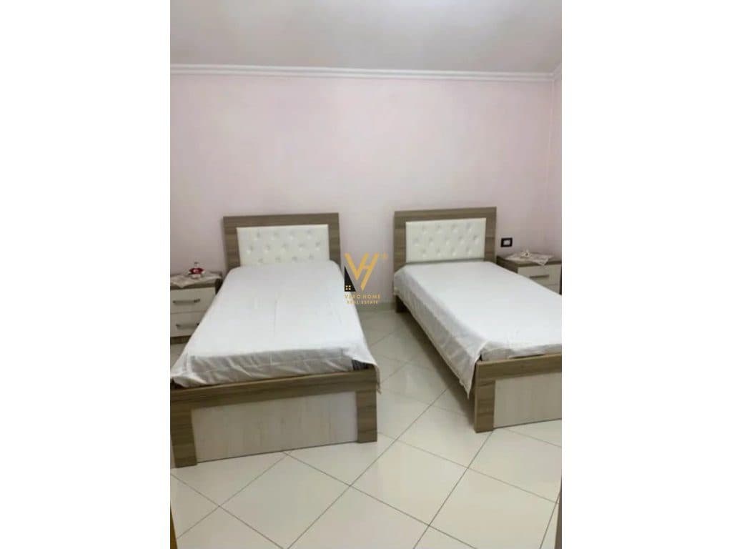 JEPET APARTAMENT 2+1+BLK ME QERA TE 5 MAJI 650 EURO 4