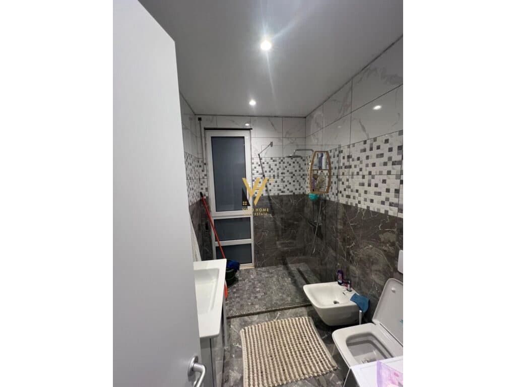 Shitet Apartament 1+1+verande te Kompleksi San Pietro , Gjiri i Lalezit 89 m2 3