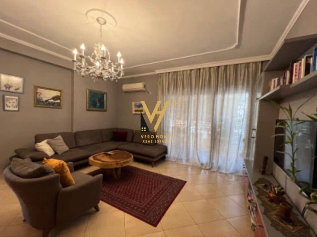 JEPET APARTAMENT 2+1+2 ME QIRA TE KODRA E DIELLIT 600 EURO