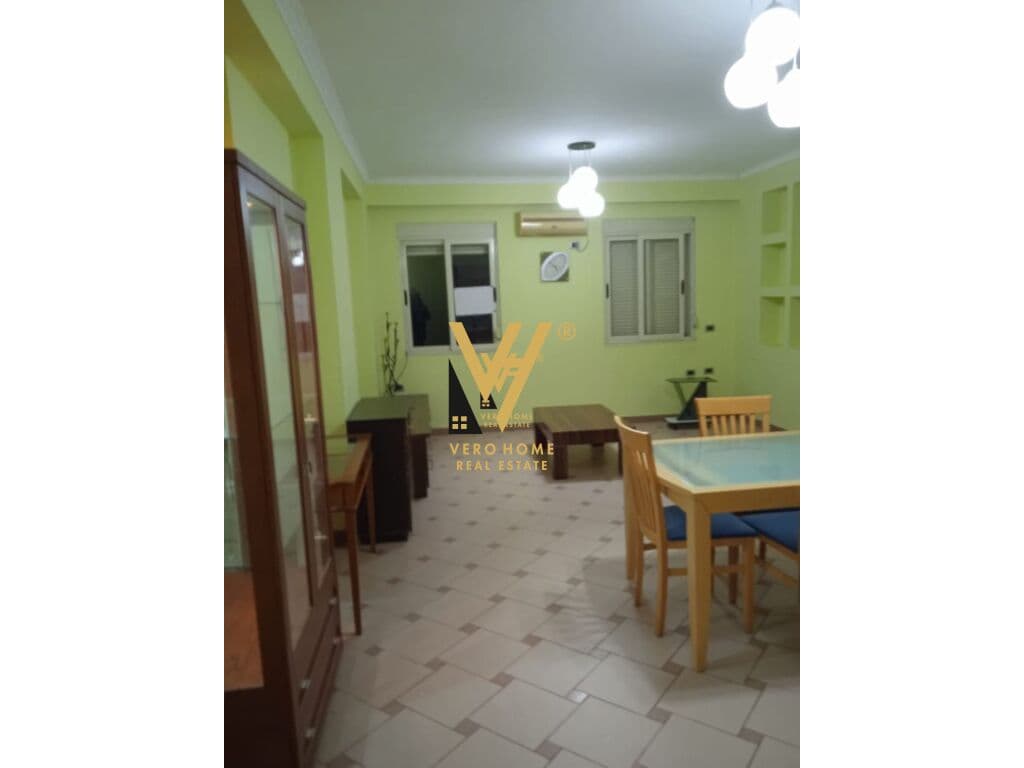 JEPET APARTAMENT 2+1+BLK ME QERA TE RRUGA E DURRESIT 600 EURO 4