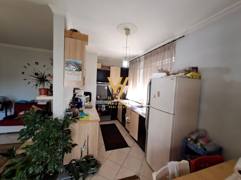Shitet apartament 2+1 te Casa Italia 96 m2 4