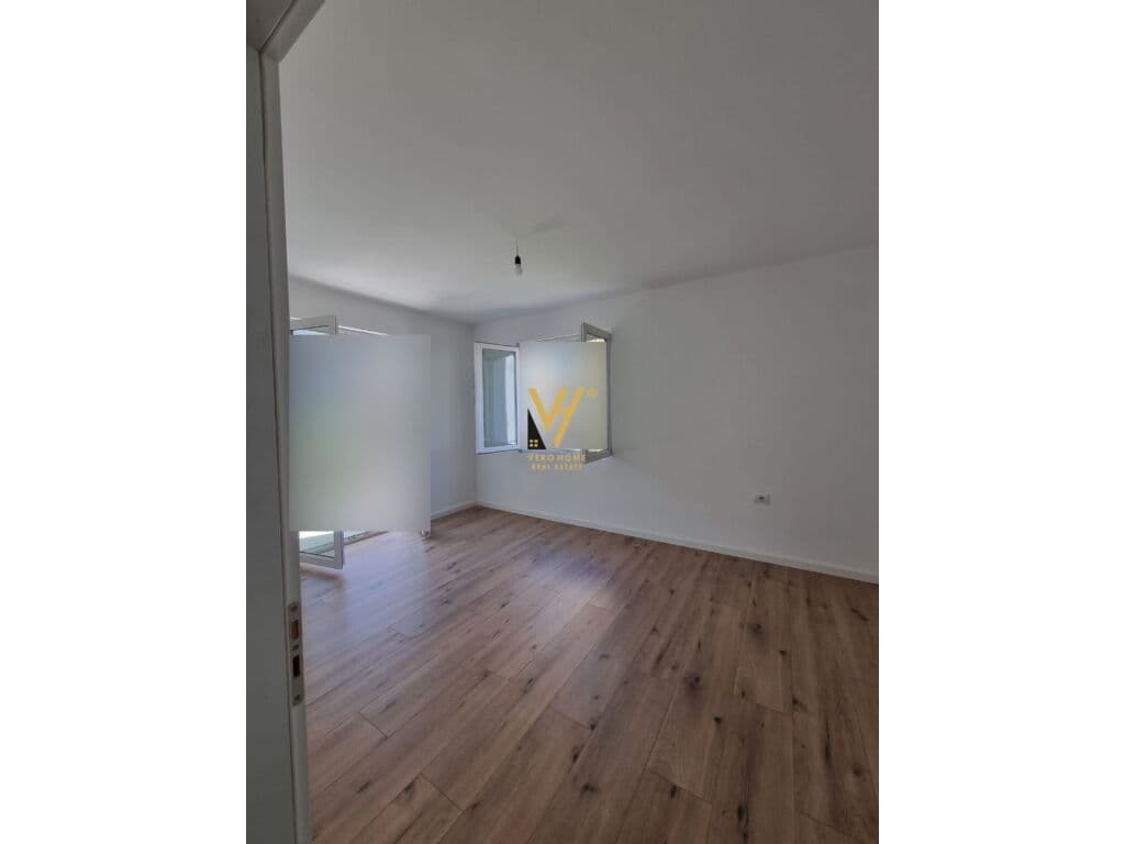Shitet Apartament 2+1+ballkon te Rruga Mine Peza 60 m2 2