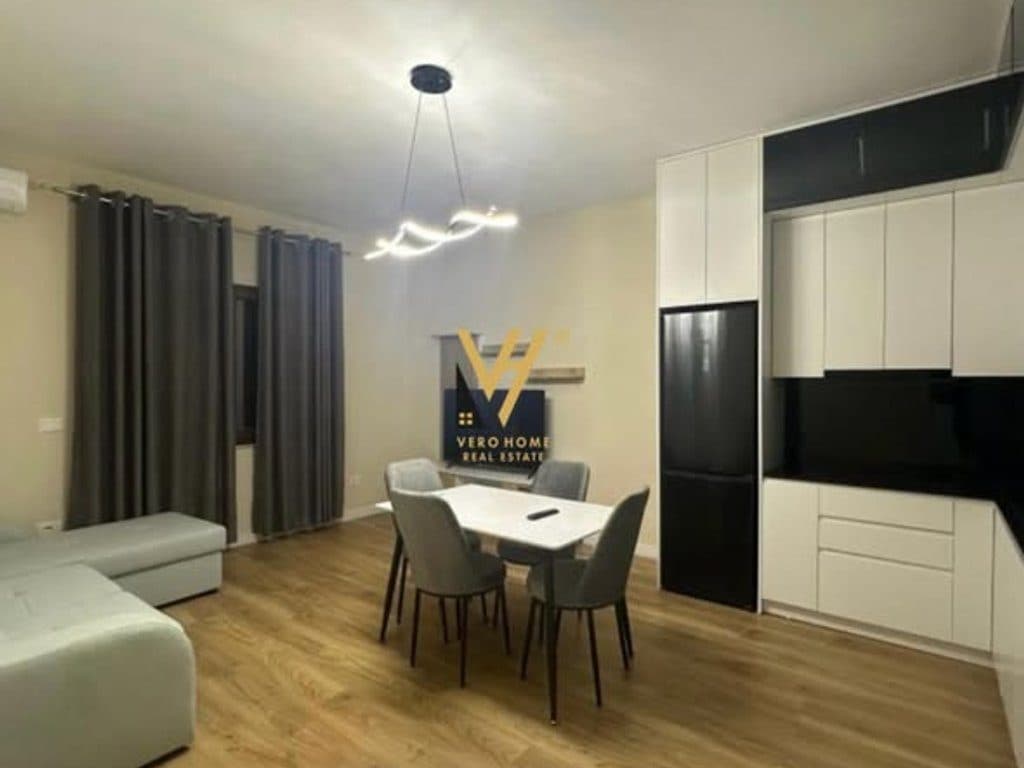 JEPET APARTAMENT 2+1 ME QIRA NE SAUK 500 EURO