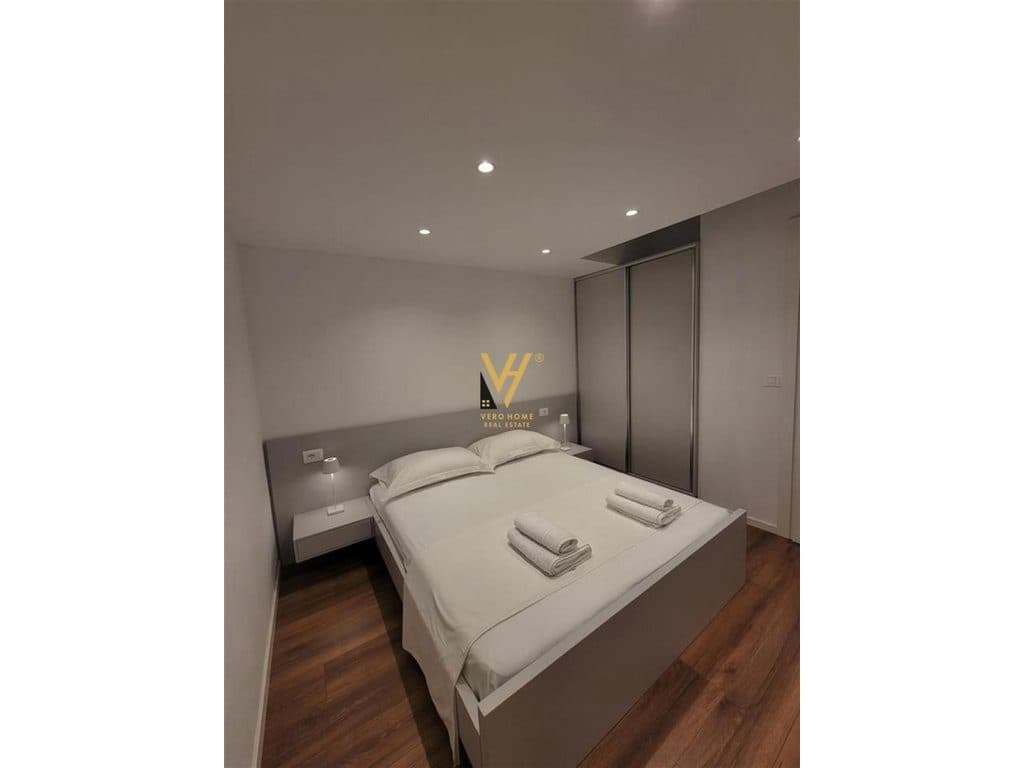 JEPET APARTAMENT 1+1 ME QIRA TE RRUGA E DURRESIT 600 EURO 4