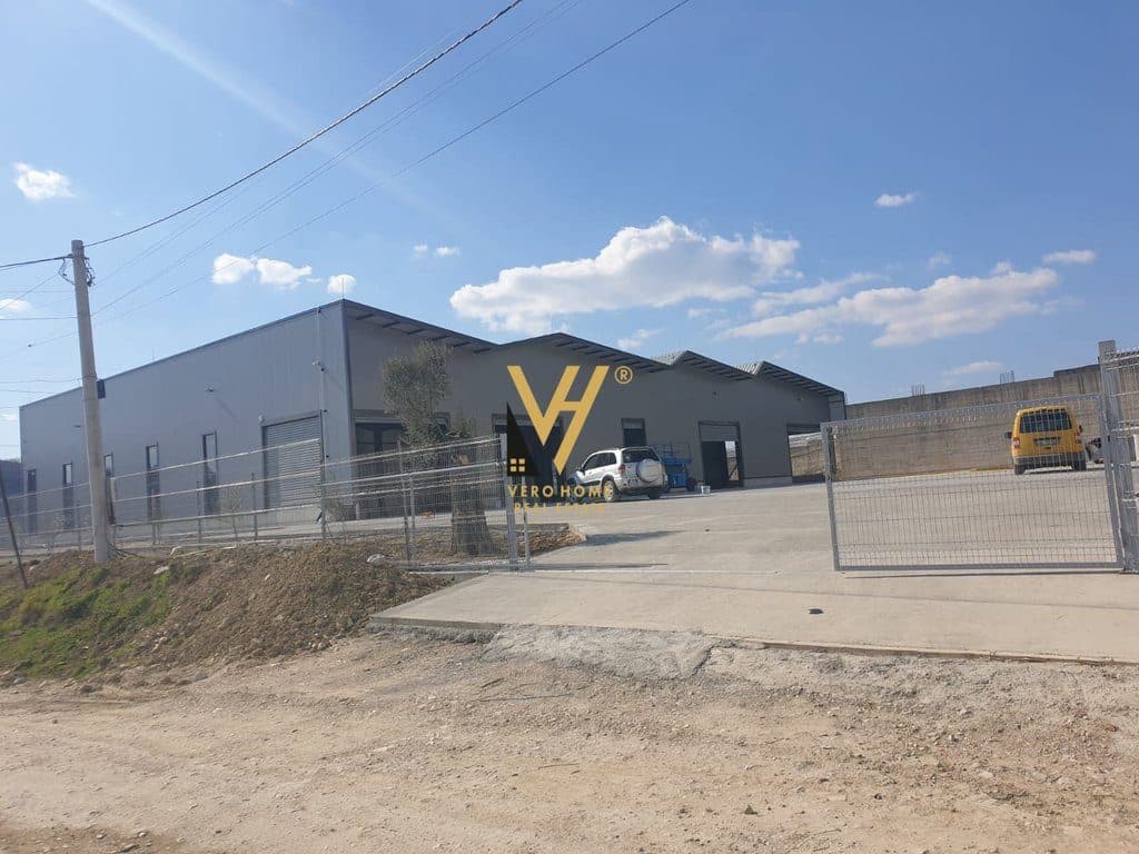 SHITET KAPANON DHE TRUALL 4.400 M2 NE MEZEZ 5.000.000 EURO