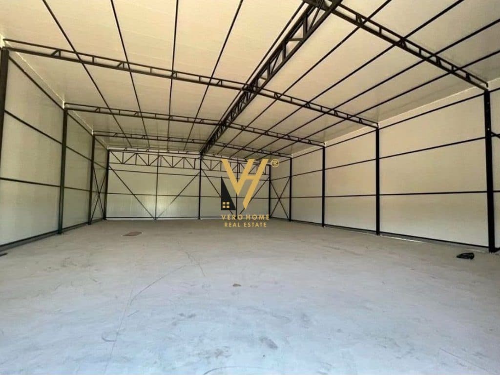 JEPET MAGAZINE 180 M2 ME QIRA NE YRSHEK 130.000 LEKE 3