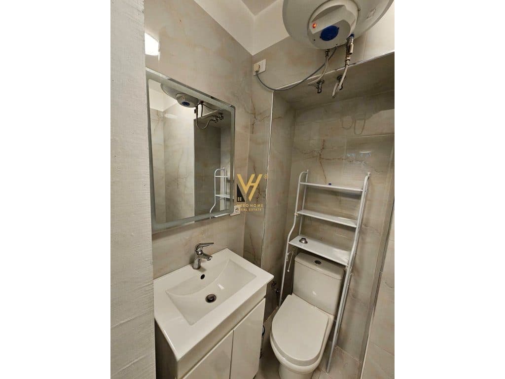 JEPET ZYRE 70 M2 ME QIRA TEK BLVD.GJERGJ FISHTA 70.000 LEKE 3