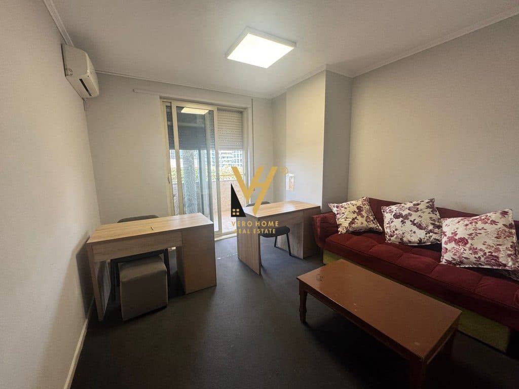 SHITET APARTAMENT 4+1+2+VERANDE TE KOPSHTI BOTANIK 50.000.000 LEKE 2