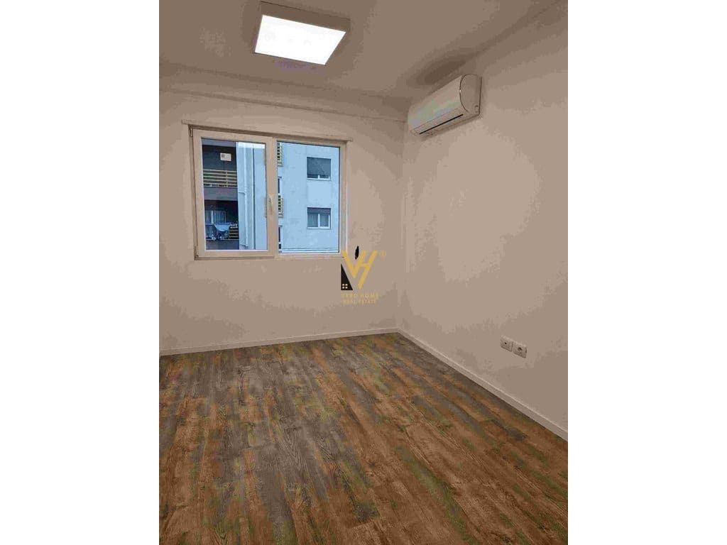 JEPET ZYRE 75 M2 ME QERA TEK E88, RR.DRITAN HOXHA 65.000 LEKE 2