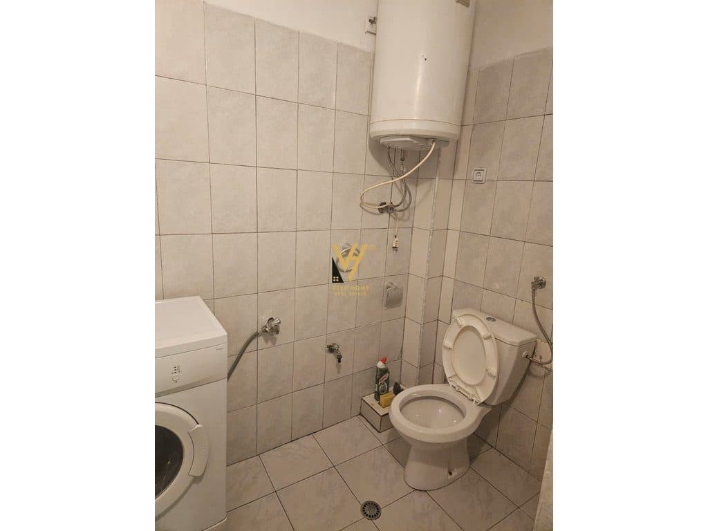 JEPET APARTAMENT 1+1+ANEKS ME QIRA TE ISH PARKU 40.000 LEKE 4