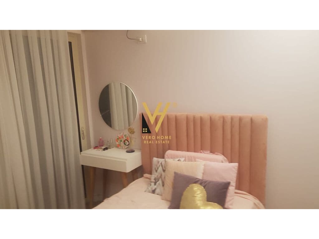 Jepet Apartament 3+1+2+ballkon me qera te Kopshti Botanik 160 m2 4