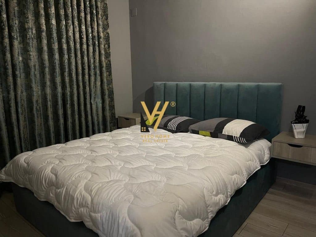 JEPET GARSONIERE 35 M2 ME QERA TE RR.MUHAMET GJOLLESHA 450 EURO 3