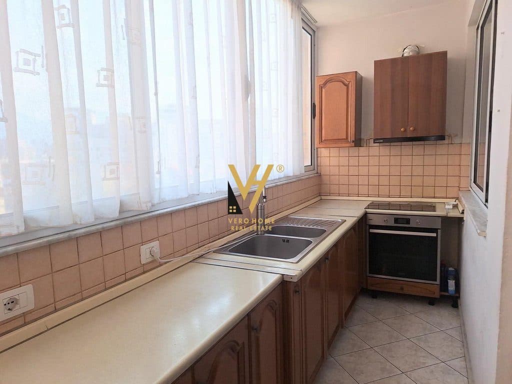 JEPET APARTAMENT 3+1+BLK ME QERA TE RRUGA SIRI KODRA 750 EURO 2