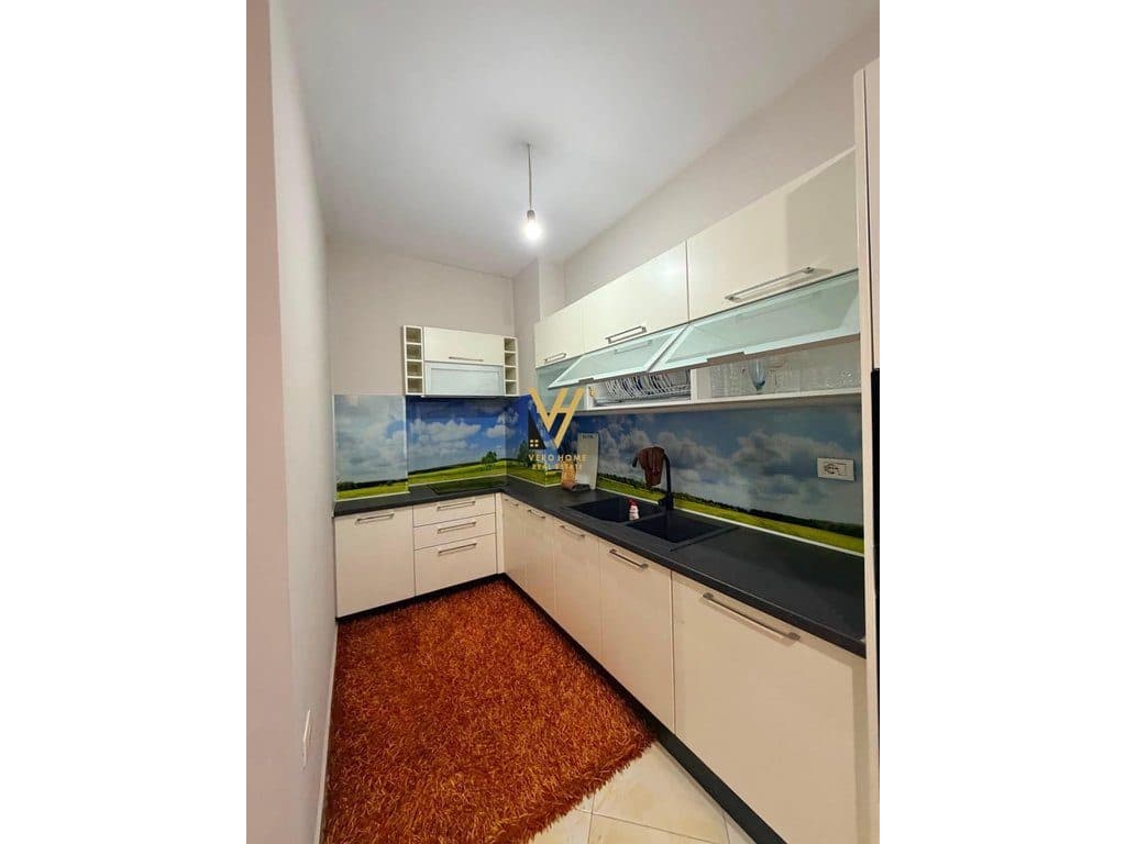 JEPET APARTAMENT 1+1+BLK ME QERA TE AMERIKAN 3 - 40.000 LEKE 3