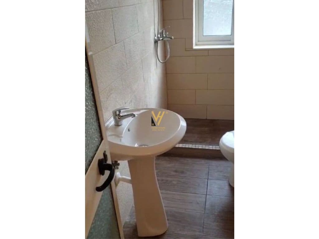 Shitet Apartament 1+1+ballkon ne Kashar 52 m2 3