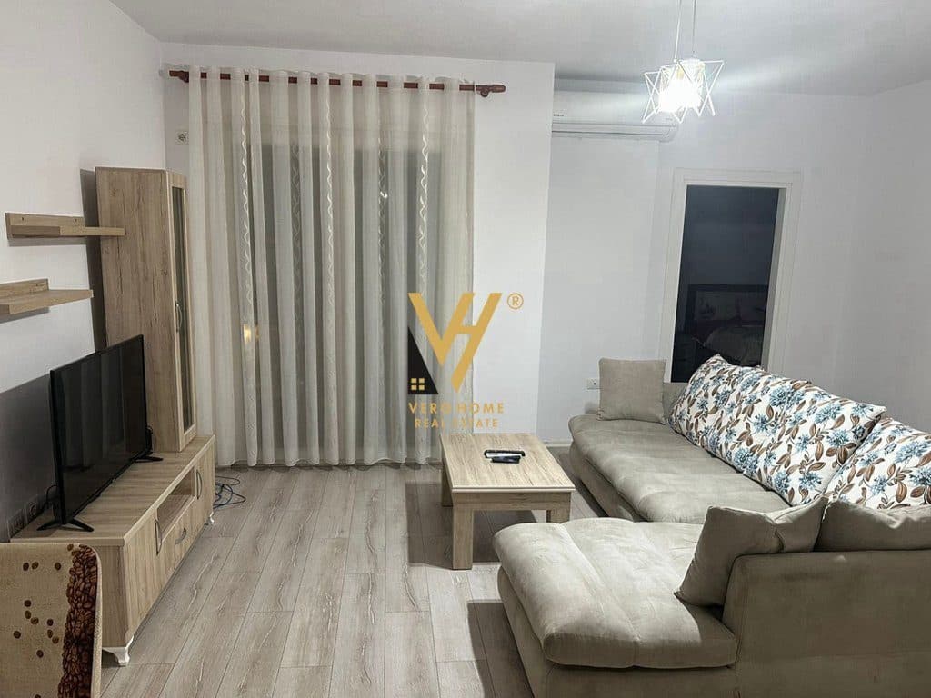 JEPET APARTAMENT 1+1+BLK TE RR. HAXHI HYSEN DALLIU 60.000 LEKE