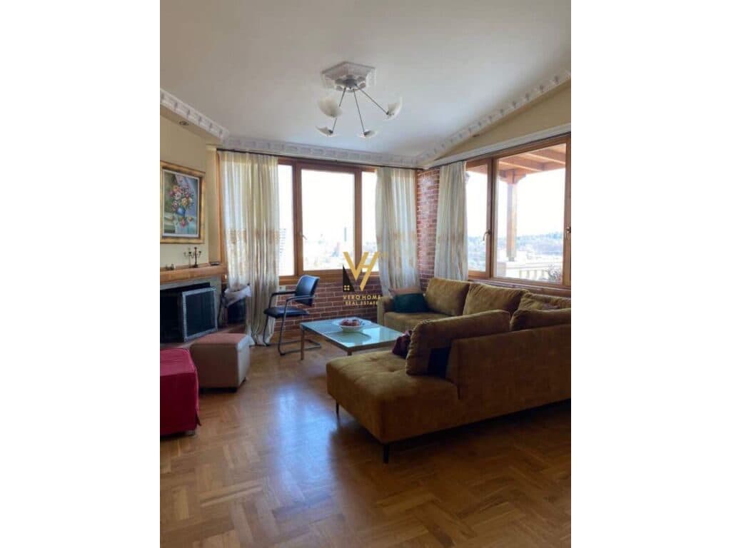 Shitet apartament 2+1+2+verand te Liqeni Artificial 300 m2 1