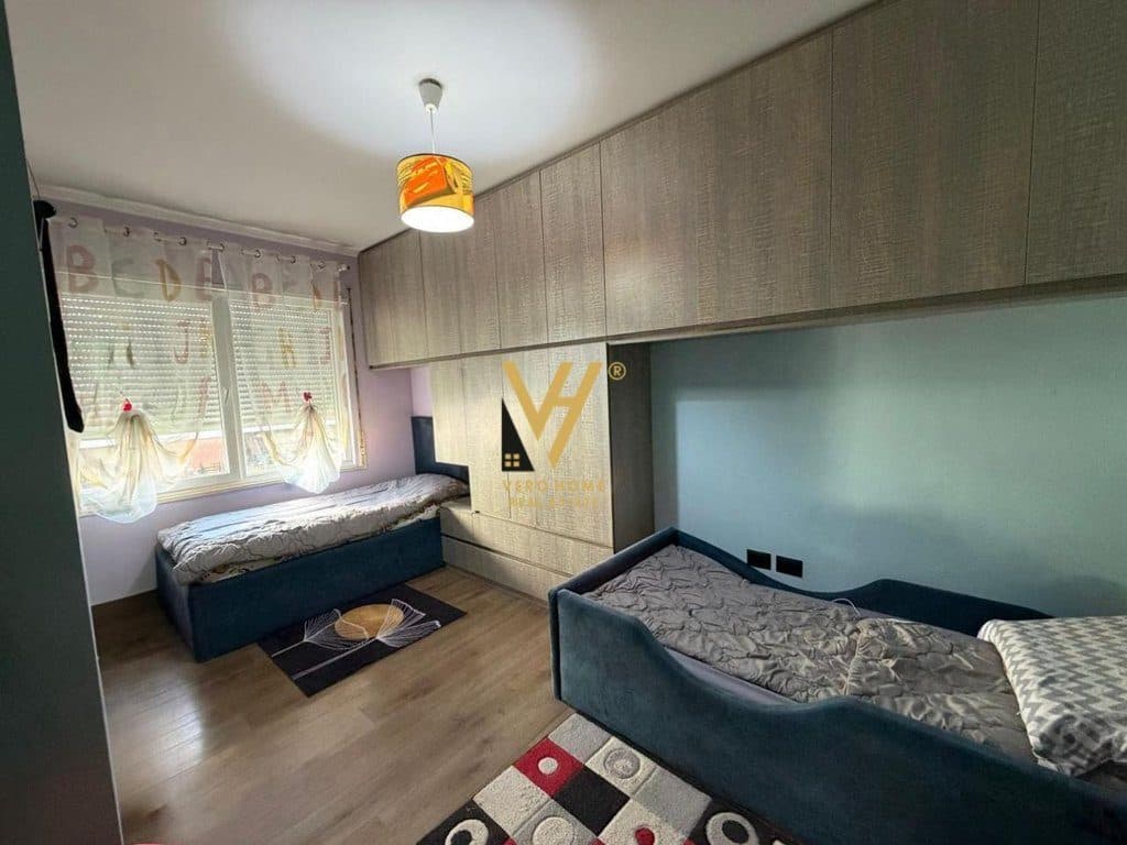 SHITET APARTAMENT 2+1+BLK TE KOMUNA E PARISIT 300.000 EURO 4