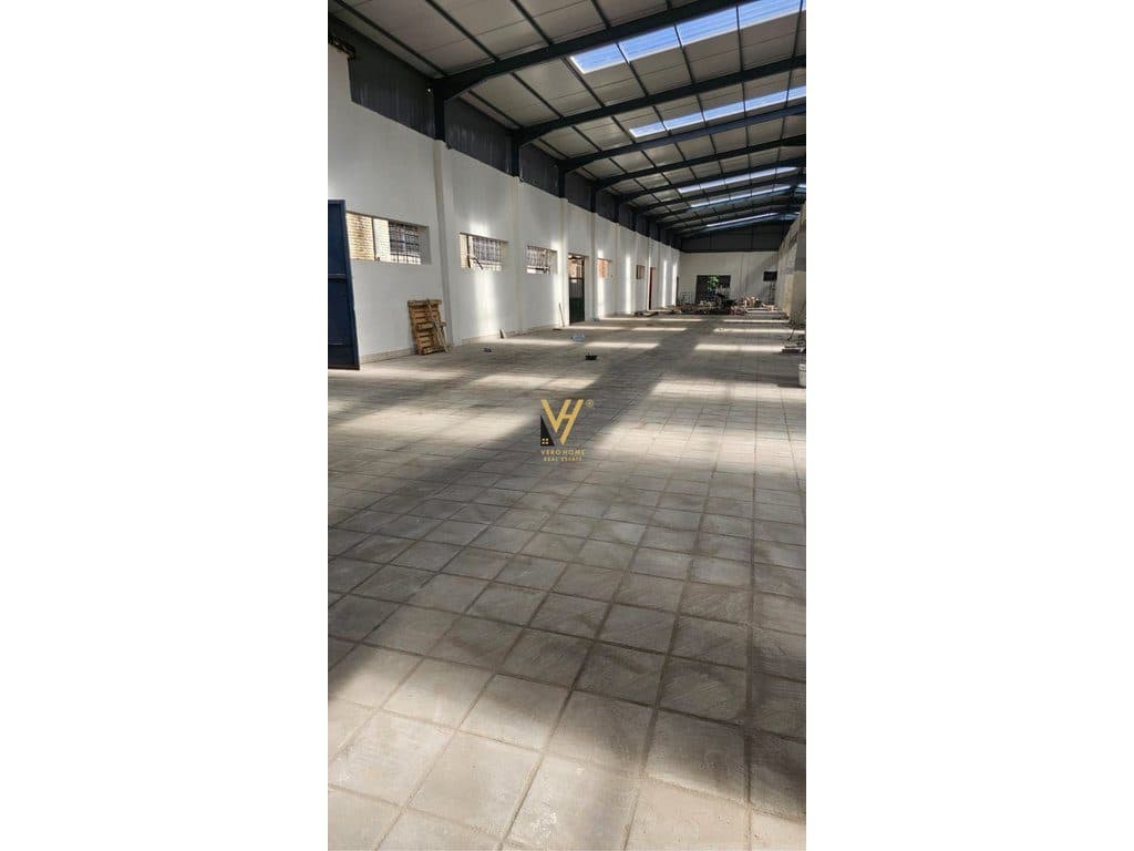 JEPET MAGAZINE 1.000 M2 ME QERA NE MISTO MAME 4.000 EURO
