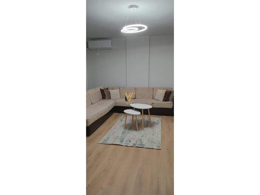 JEPET APARTAMENT 2+1+BLK ME QIRA NE LAPRAKE 60.000 LEKE