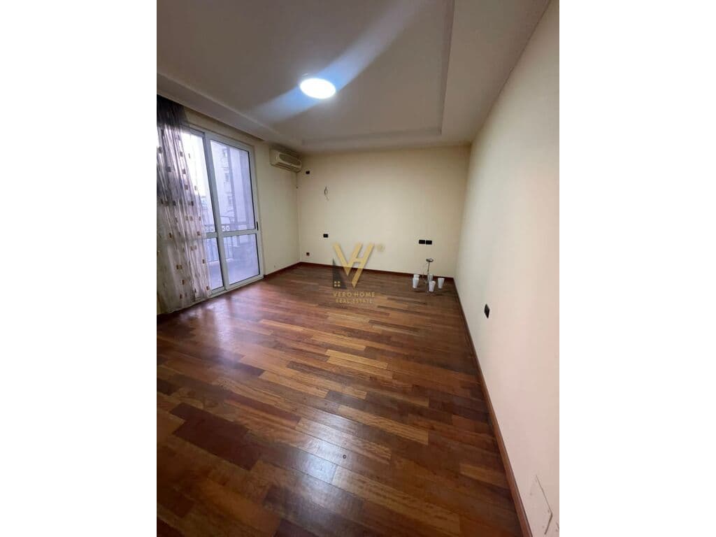 Shitet apartament 2+1 te Rruga Perlat Rexhepi, Bllok 110 m2 3