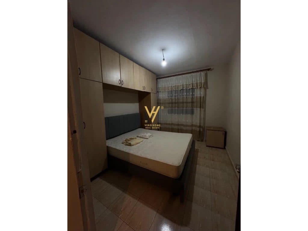 JEPET APARTAMENT 1+1+BLK ME QERA TE SHESHI WILLSON 450 EURO 2