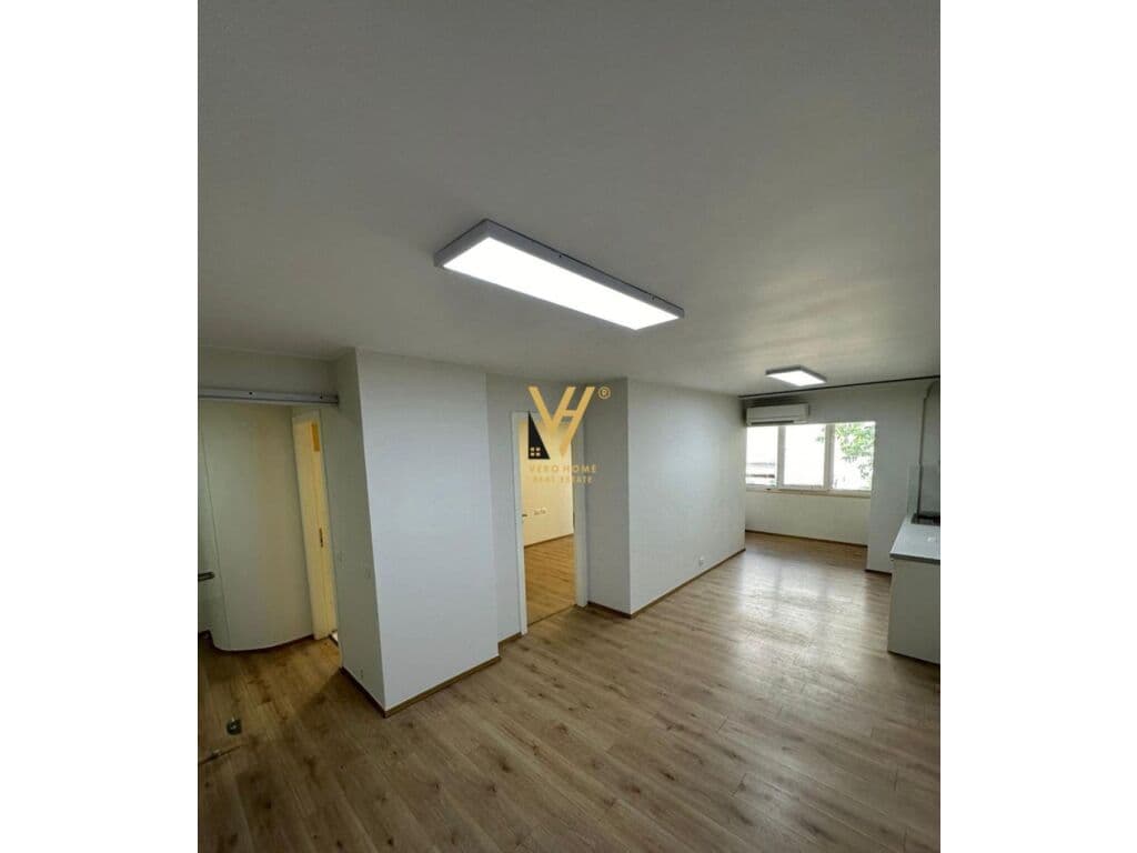 Jepet zyre me qera ne Vasil Shanto 100 m2