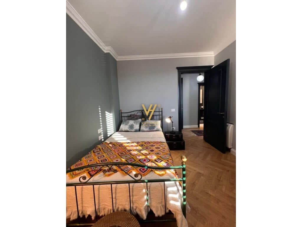 Jepet Apartament 3+1+2 me qera te Kullat Binjake 200 m2