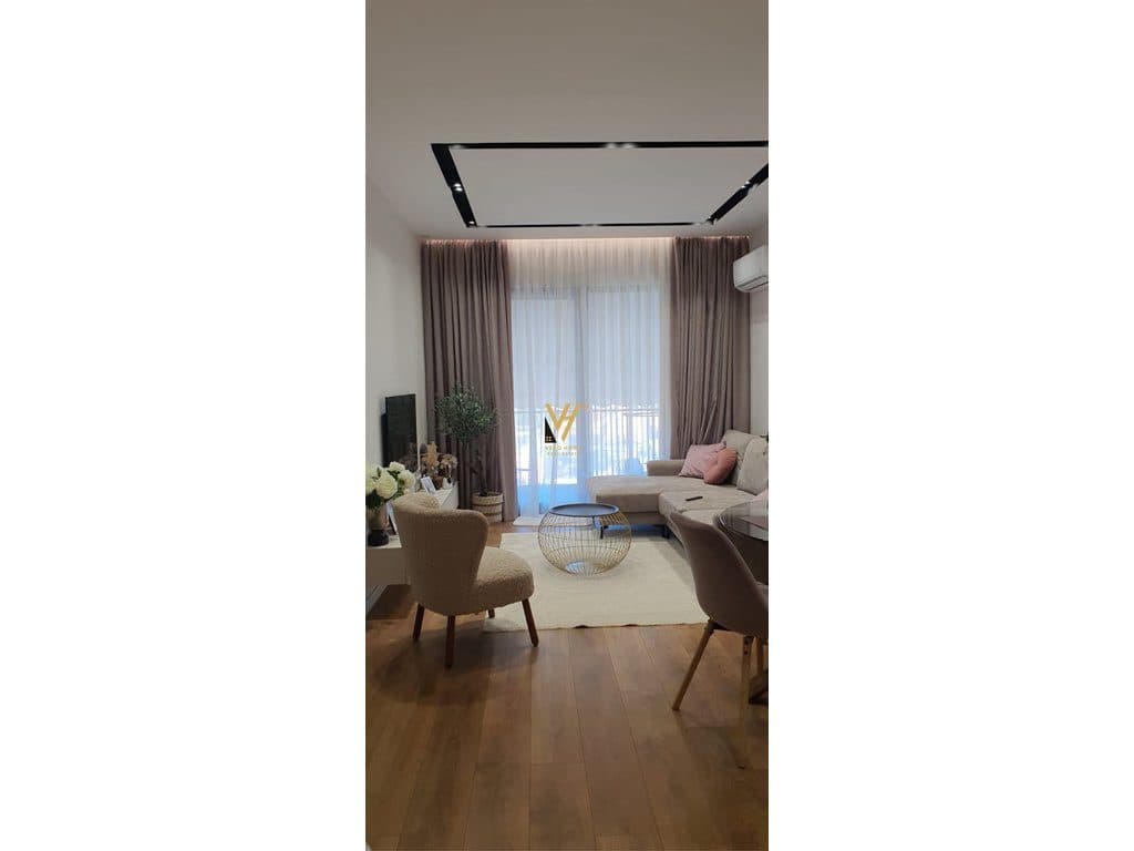JEPET APARTAMENT 1+1+BLK ME QIRA TE RRUGA NDRE MJEDA 65.000 LEKE