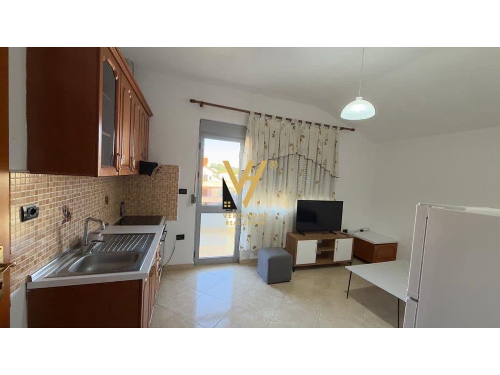 JEPET APARTAMENT 1+1+BLK ME QERA TEK 5 MAJI 50.000 LEKE