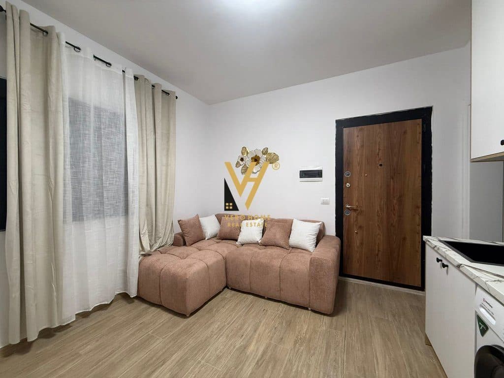 JEPET APARTAMENT 1+1 ME QIRA TE 5 MAJI 45.000 LEKE