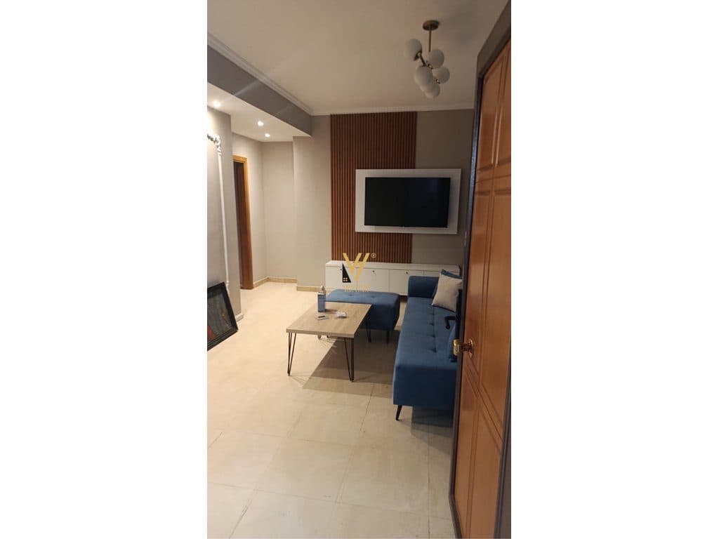 JEPET APARTAMENT 3+1+BLK ME QERA TE VILAT AMERIKANE 1.000 EURO