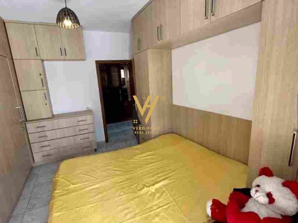 Jepet Apartament 1+1 me qera te Spitali Amerikan 2 65 m2 2