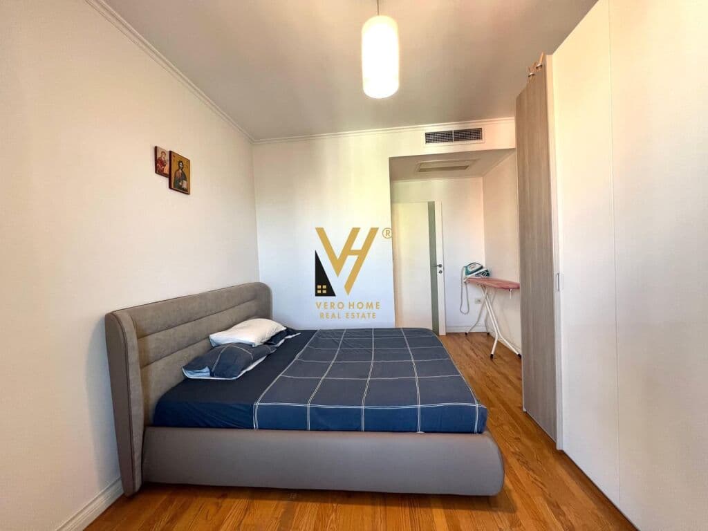 Jepet Apartament 2+1+2+ballkon me qera te Rruga Pjeter Bogdani 123 m2 3