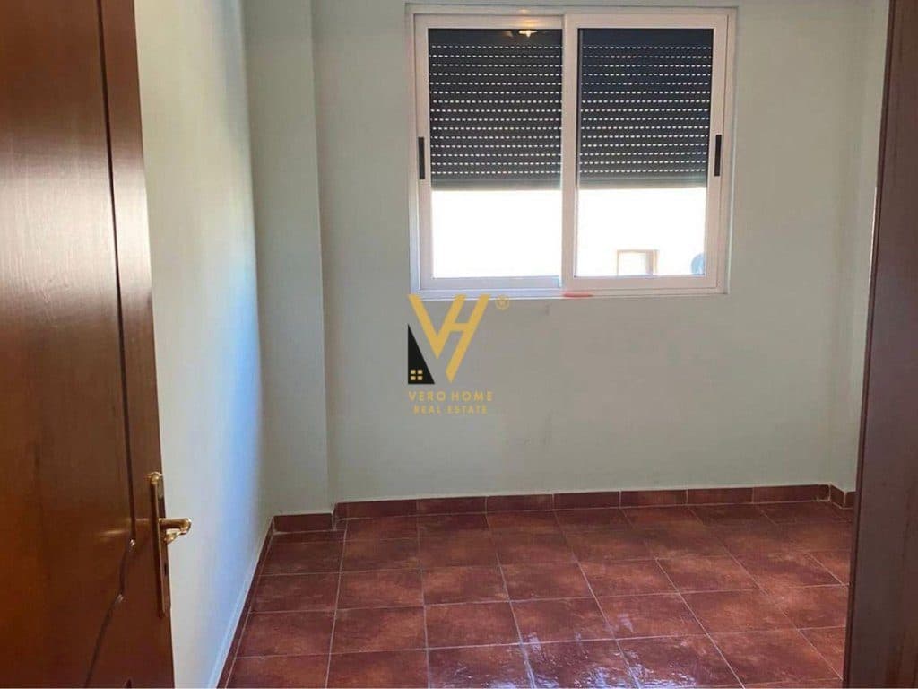 JEPET APARTAMENT 2+1+BLK ME QERA TE KOMUNA E PARISIT 500 EURO 4